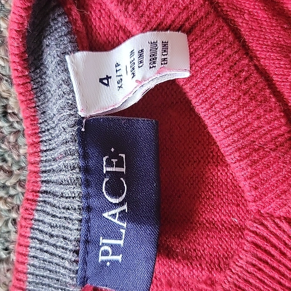 🍉3/$25🍉 Children's Place Sweater - Picture 3 of 4